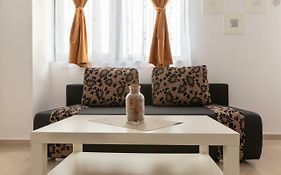 Studio Ambiance , Mamaia